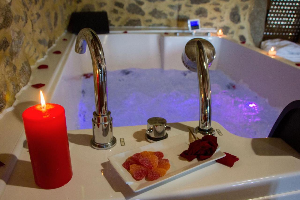 Casa Das Fiadeiras De Nemina Con Jacuzzi Exterior photo